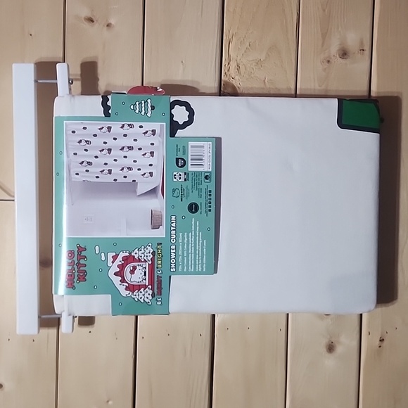 Hello Kitty Shower Curtain NEW Christmas 🎄 - Picture 4 of 6